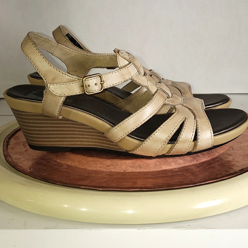 Clarks Bendables Stappy Women's Wedge Sandal Size 7M